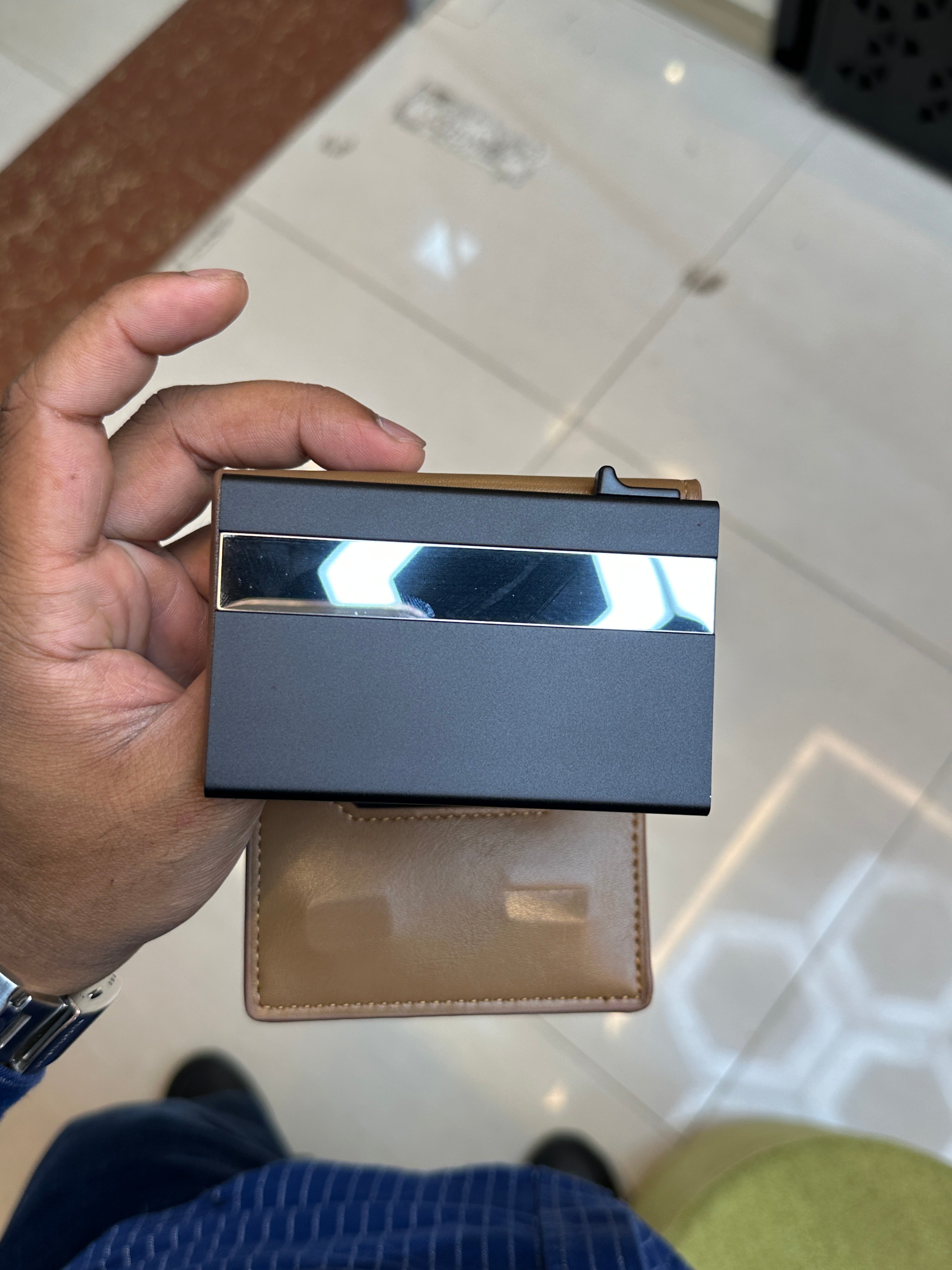 Men's Wallets & Card Holders | Leather & RFID