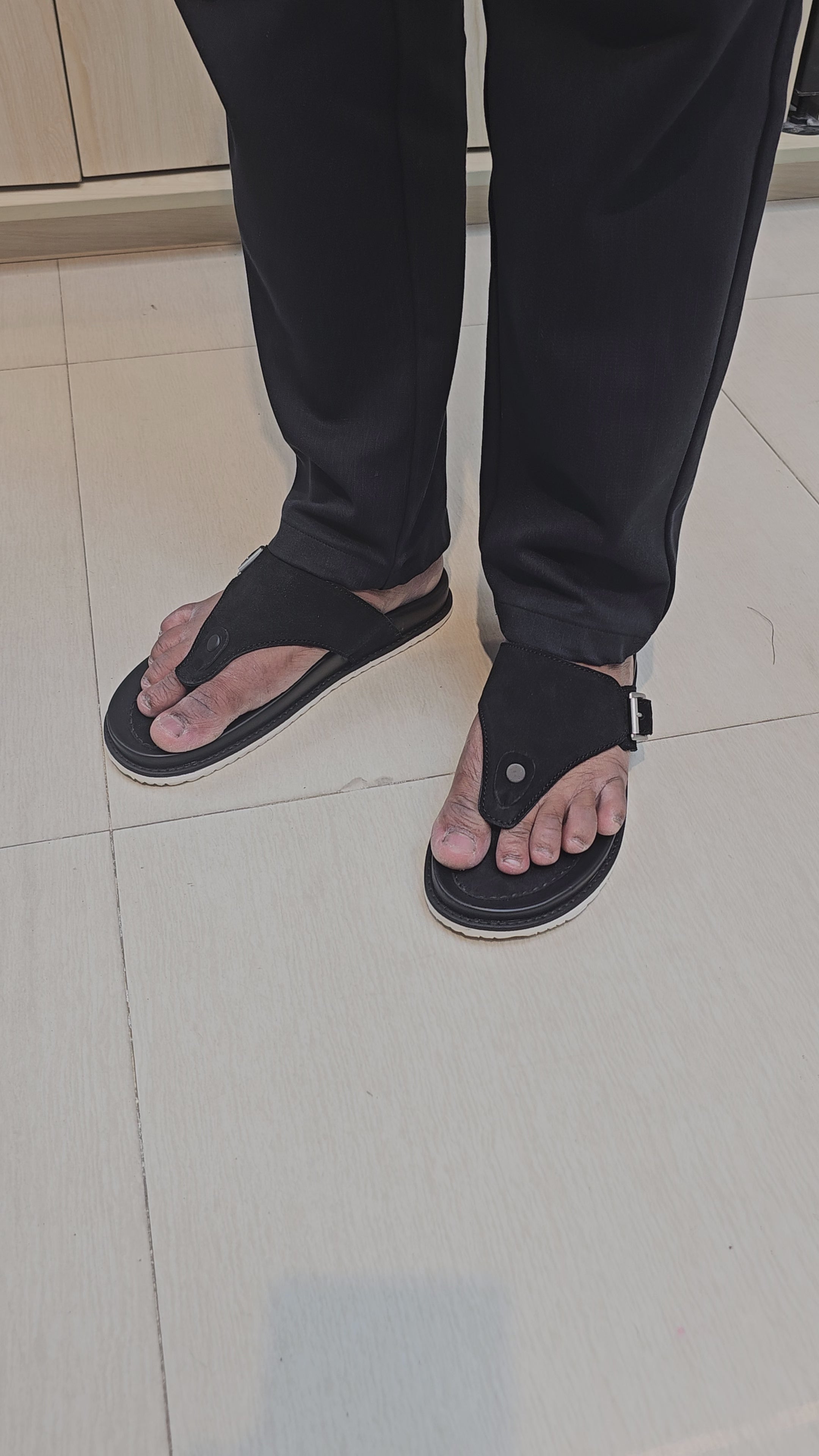 Premium suede leather sandal