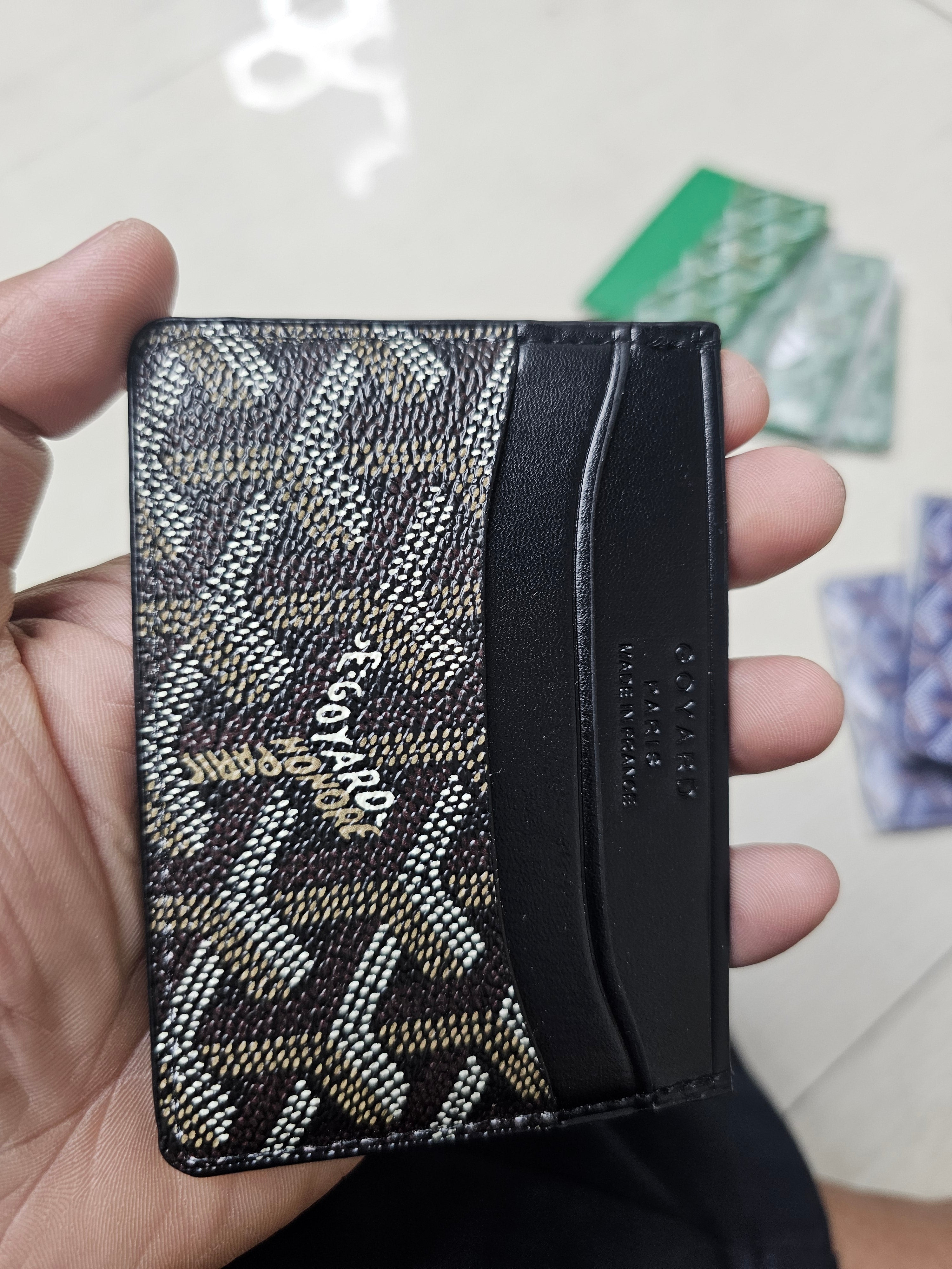 Card holder
